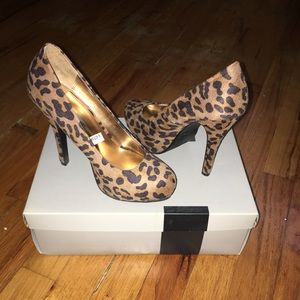 Mossimo Leopard Pumps Size 6 1/2 New Never Worn